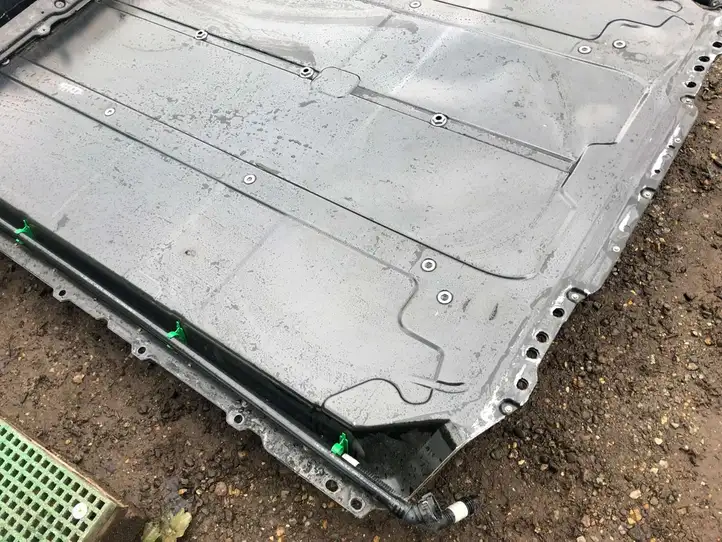 Tesla Model 3 (2017 - 2023) 1104423 Аккумулятор гибридного / электрического автомобиля — фото 4