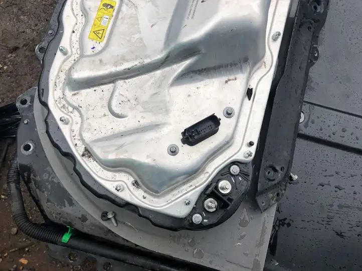 Tesla Model 3 (2017 - 2023) 1104423 Аккумулятор гибридного / электрического автомобиля — фото 6