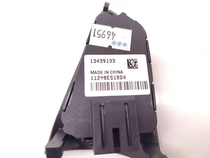 Opel Corsa E (2014 - 2019) 13439133 Кнопки на рулевом колесе — фото 6