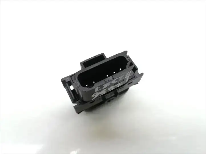 Mercedes-Benz ML W163 (1997 - 2005) 1638200210 Включатель обогрева — фото 3