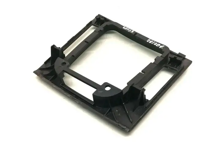 BMW 3 E46 (1998 - 2005) 8200792 Рамка рычага КПП — фото 3