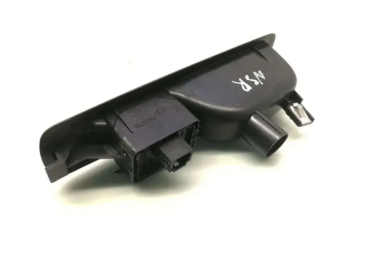 Renault Megane III (2009 - 2016) 829500004R Блок кнопок стеклоподъемников — фото 3