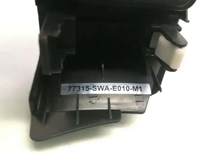Honda CR-V (2006 - 2009) 77315-SWA-E010-M1 Отделка внутренней панели салона — фото 5