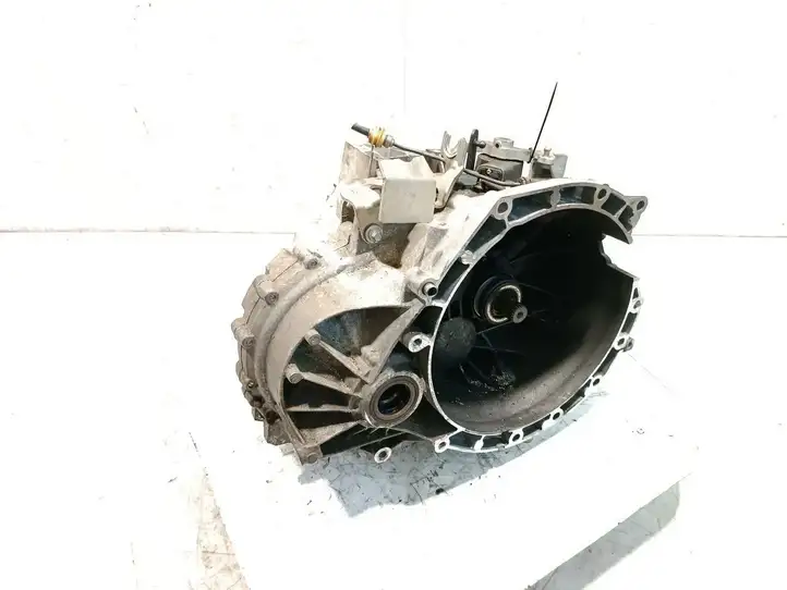 Ford Focus (2015 - 2019) F1FR-7002-ZCB Механическая коробка передач, 6 передач — фото 1