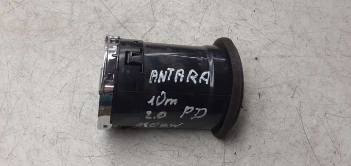 96661704 Opel Antara Šoninės oro grotelės