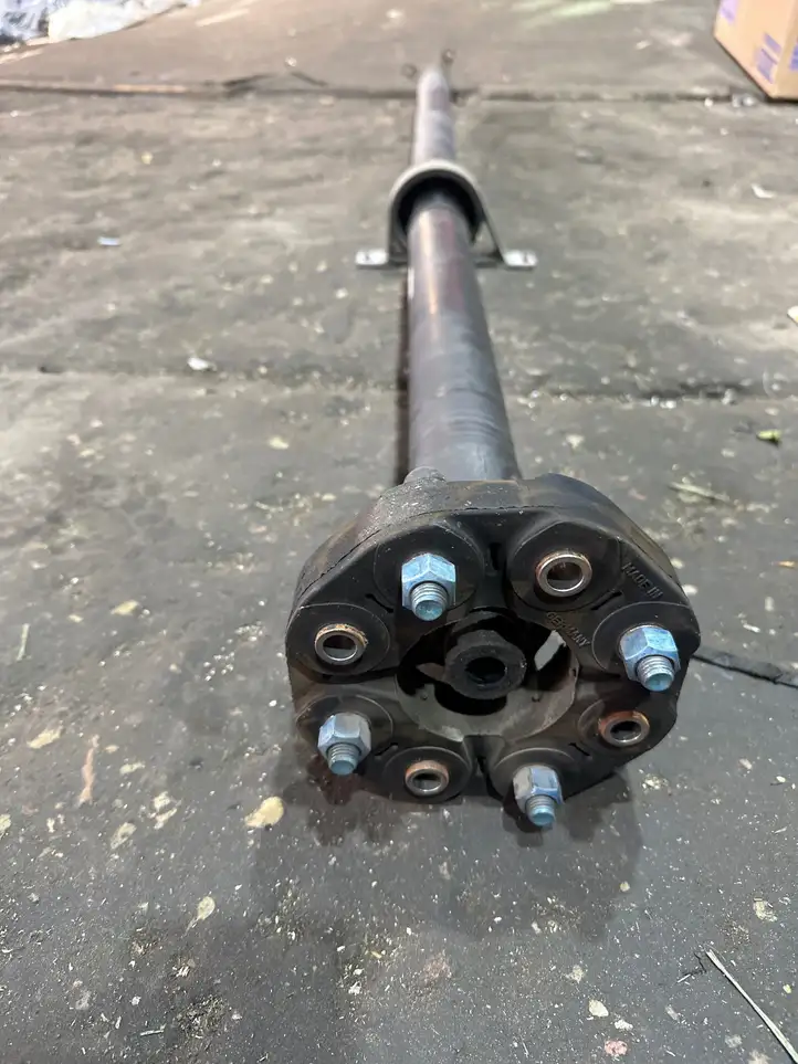 Mercedes-Benz E W212 (2009 - 2016)  2124108000 Кардан в комплекте