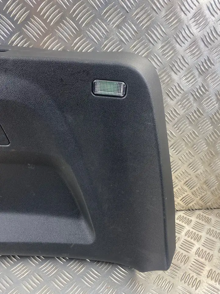 Audi Q7 4L 4M8867973 Комплект обшивки крышки багажника — фото 6