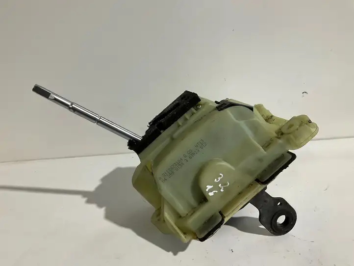 Mercedes-Benz E W211 (2002 - 2009)  A2112673124 Механизм переключения передач (кулиса) (в салоне)