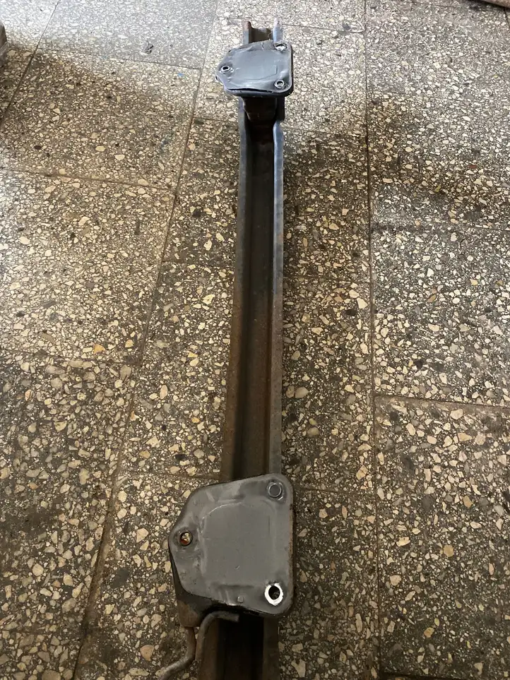 BMW 3 E90 E91 (2005 - 2012)   Балка переднего бампера