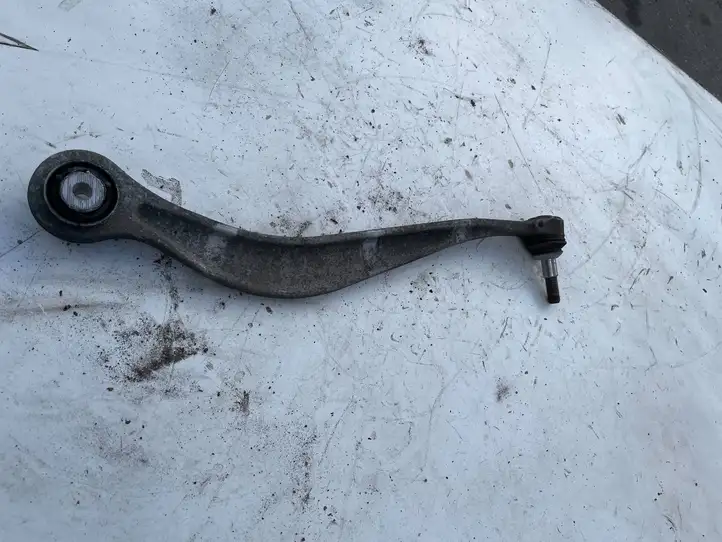 BMW 5 GT F07 (2010 - 2017)  EN6082T6 Вилы