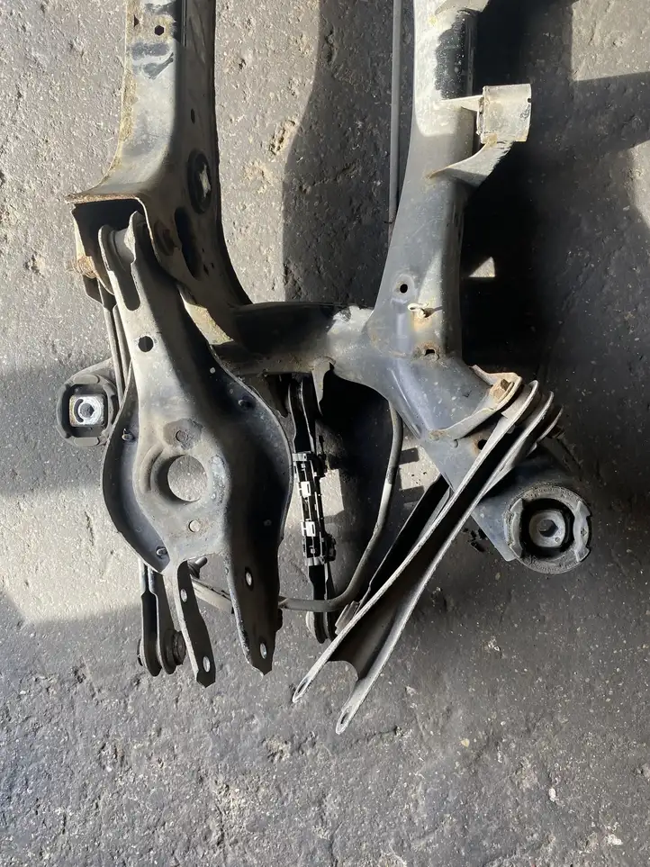 BMW 3 F30 F35 F31 (2012 - 2018) 6792506 Задняя балка подвески — фото 3