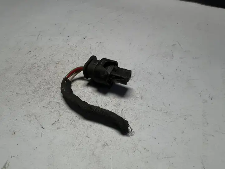 Seat Leon (1P) (2005 - 2012) 8J0973202 Прочая электропроводка — фото 3