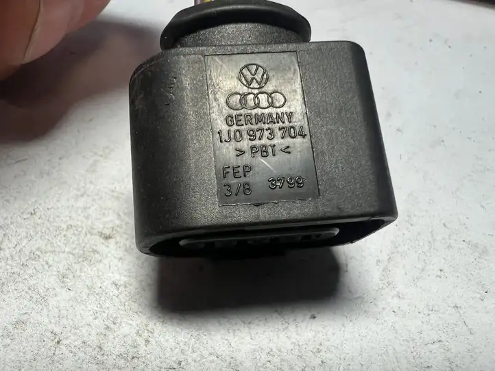 Seat Leon (1P) (2005 - 2012) 1J0973704 Прочая электропроводка — фото 3