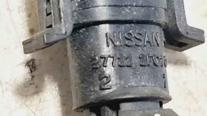Nissan Almera N16 (2000 - 2010) 277222F010 Датчик наружной температуры — фото 4