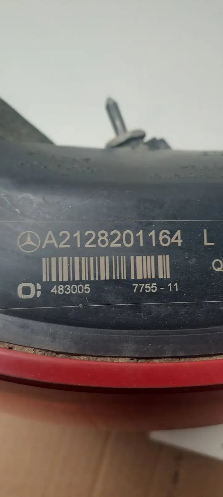 Mercedes-Benz E W212 (2009 - 2016) A2128201164 Задний фонарь в кузове — фото 6