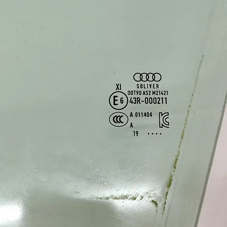 Audi e-tron (2018 - ) 4KE845021 Стекло передней двери — фото 7