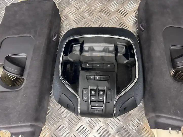 Maserati Levante (2017 - ) 06700968400 Комплект потолочной обшивки — фото 4