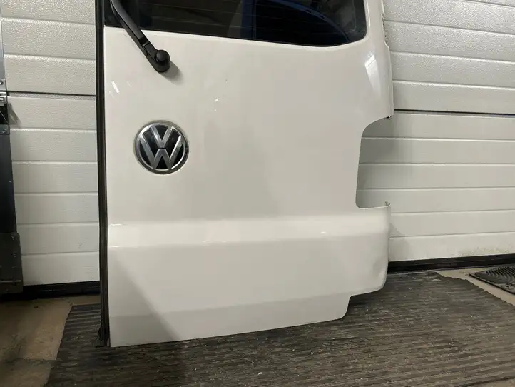 Volkswagen Transporter - Caravelle T6 (2015 - 2022) Багажная дверь — фото 2