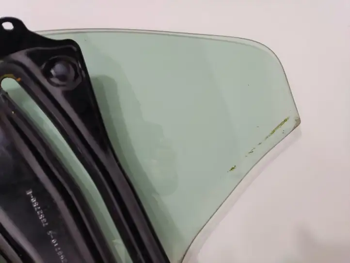 BMW 4 F32 F33 (2013 - 2017) 7352750 Стекло задней двери — фото 5