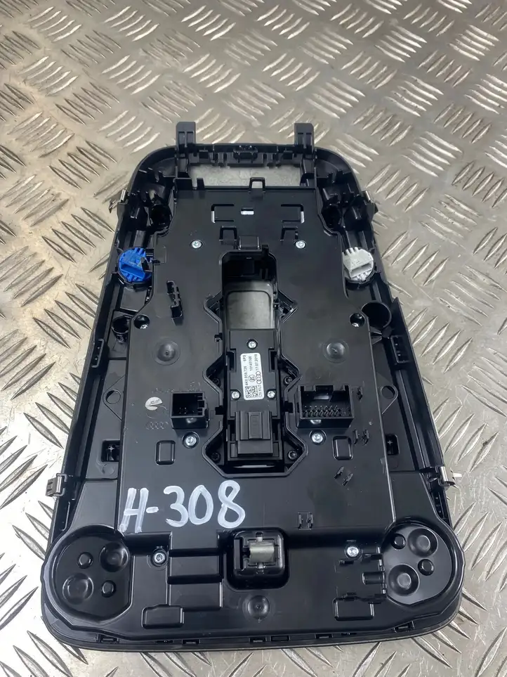 Audi A7 S7 4K8 (2018 - ) 4K0947135E Включатель раздвижной крыши — фото 6