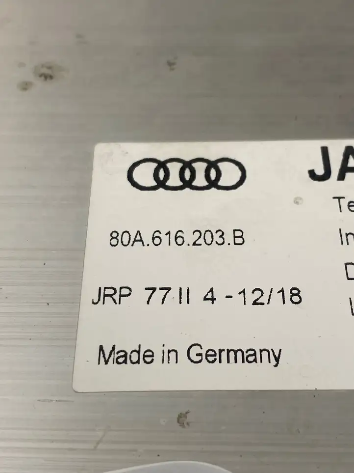 Audi Q5 SQ5 (2012 - 2017) 80A616203B Ресивер пневмоподвески — фото 9