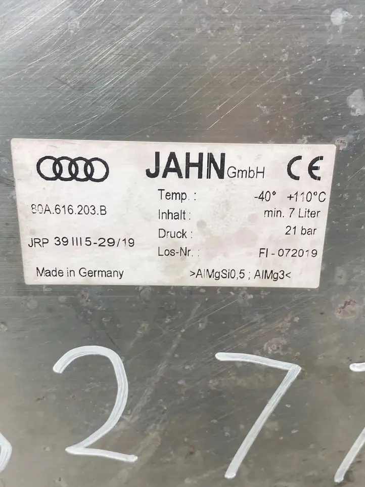 Audi Q5 SQ5 (2012 - 2017) 80A616203B Ресивер пневмоподвески — фото 9
