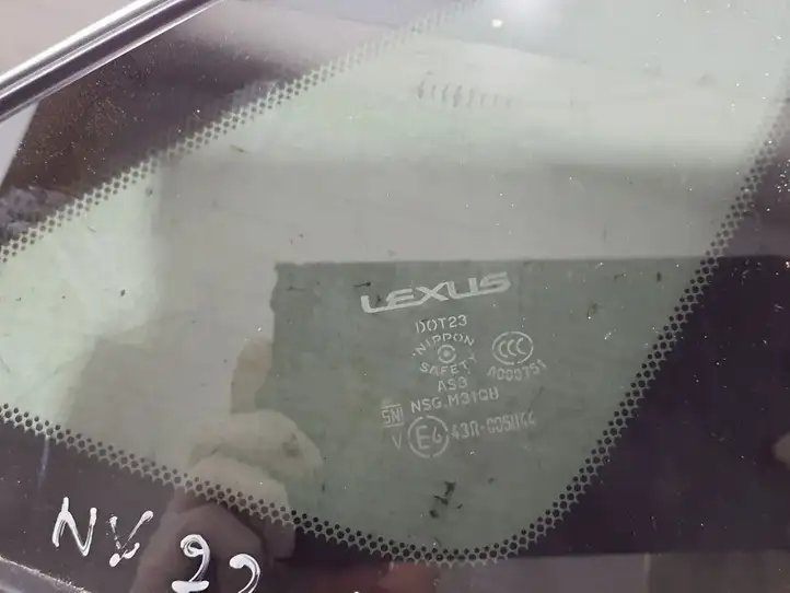 Lexus NX (2021 - ) 6271078050 Заднее боковое стекло — фото 2