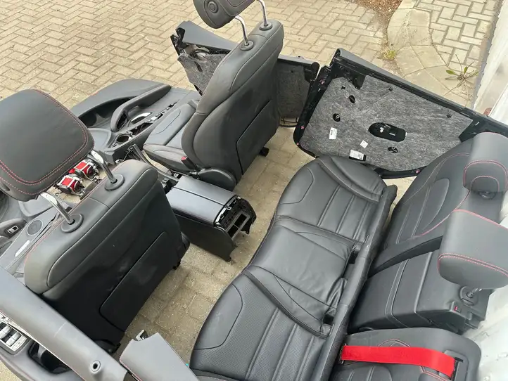 Mercedes-Benz GLC X253/C253 (2015 - ) Комплект салона — фото 8