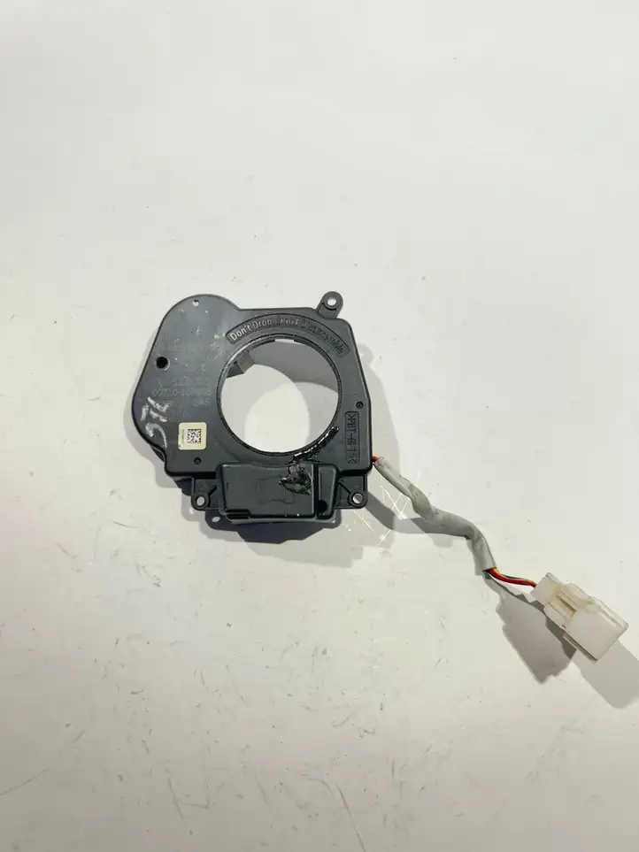 Mitsubishi Outlander (2007 - 2012) 0265005550 Датчик угла поворота руля — фото 2
