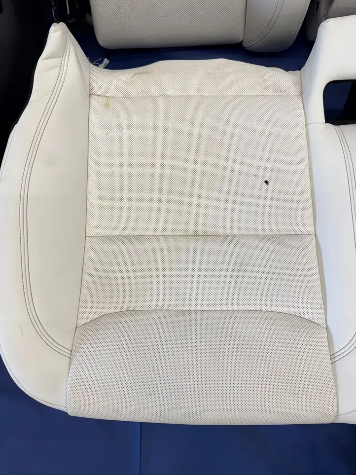Tesla Model S (2021 - ) Комплект салона — фото 14