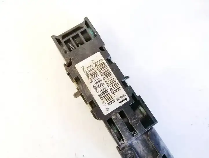Mitsubishi Colt (2004 - 2008) a4545400117 Датчик удара SRS — фото 3