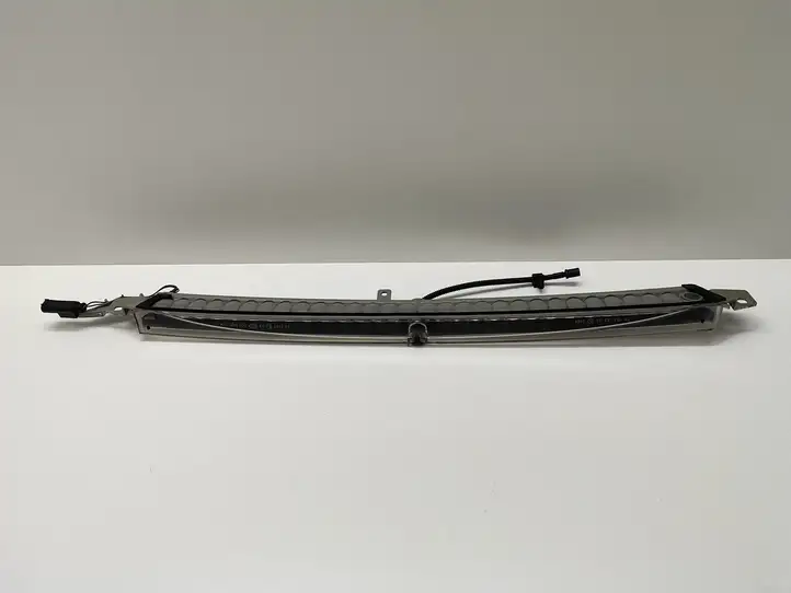 BMW 5 E60 E61 (2004 - 2010) 63257145667 Дополнительный стоп фонарь — фото 2