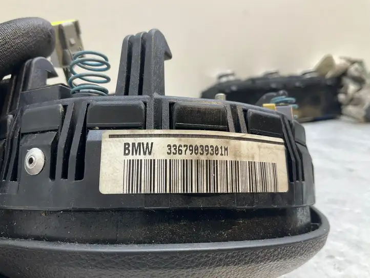 BMW 5 E60 E61 (2004 - 2010) 6067304 Подушка безопасности руля — фото 8