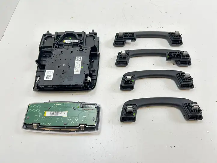 BMW 4 F32 F33 (2013 - 2017) 9263877 Комплект потолочных ручек — фото 7
