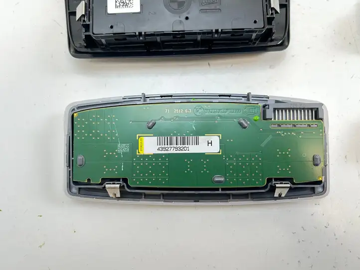 BMW 4 F32 F33 (2013 - 2017) 9263877 Комплект потолочных ручек — фото 11