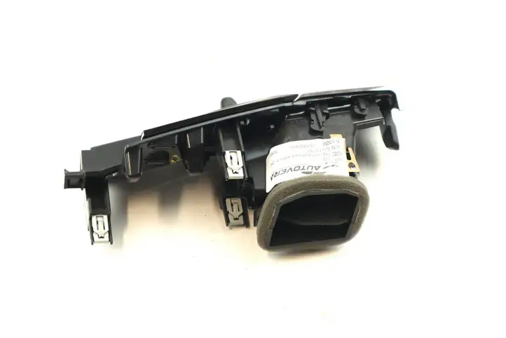 BMW M4 G82 G83 (2020 - ) 5A8E283 Боковой воздушный дефлектор — фото 6