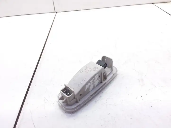 Mercedes-Benz E W211 (2002 - 2009) 2108204001 Передняя подсветка — фото 4