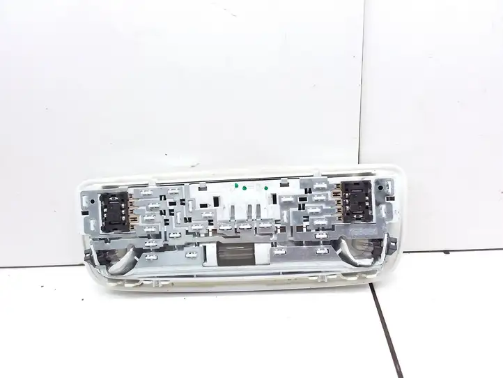Mercedes-Benz C W204 (2007 - 2014) A2048204901 Передняя подсветка — фото 3