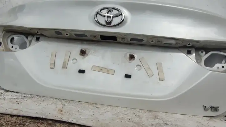 Toyota Camry VIII XV70 (2017 - 2020) 6440106F70 Крышка багажника — фото 4