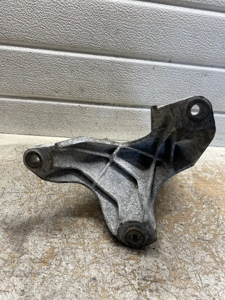 Audi A6 S6 C5 4B (2001 - 2004) 4F0199308P Кронштейн двигателя — фото 3