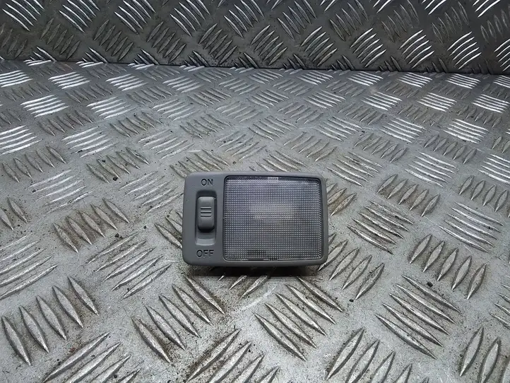 Toyota Prius (XW20) (2003 - 2009) Задняя подсветка — фото 1