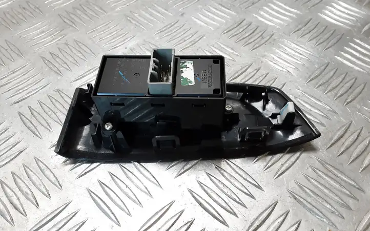 Honda Accord (2008 - 2016) 35780TL4E01M1 Кнопка стеклоподъемников — фото 4