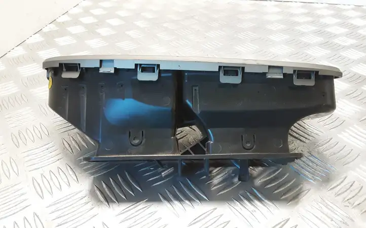 Seat Altea (2004 - 2009) 5P1819110G Центральный воздушный дефлектор — фото 6