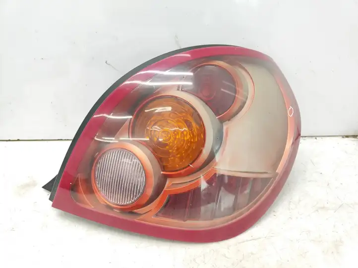Nissan Almera N16 (2000 - 2010) 26550BN701R Задний фонарь в кузове — фото 1