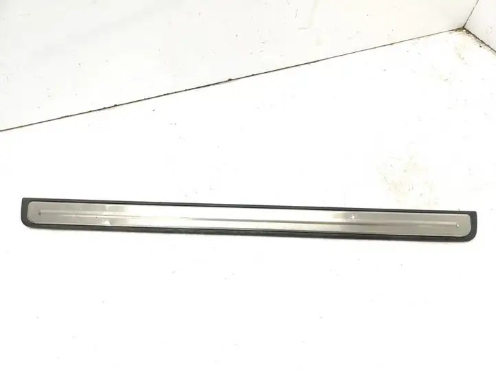 Nissan Primera (2001 - 2008) 769B0AV710 Внутренняя отделка переднего порога — фото 1