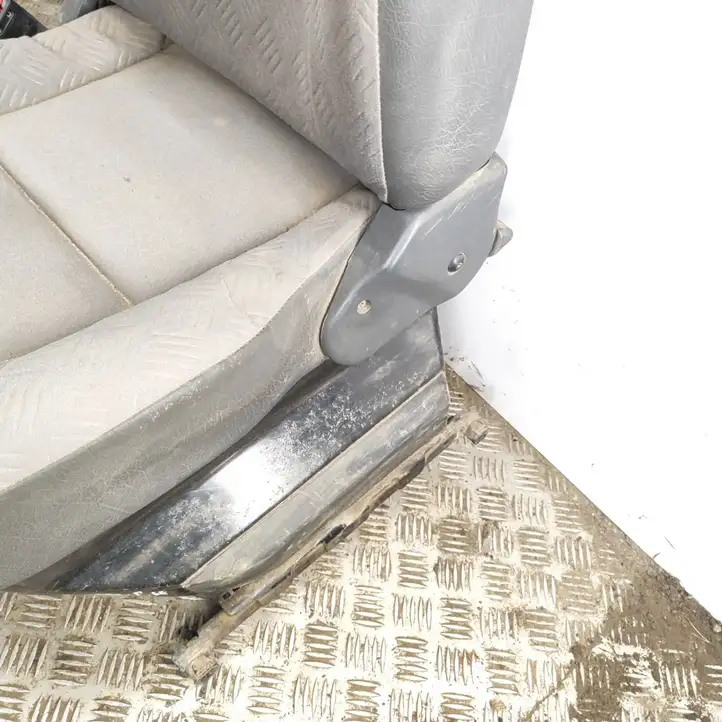 Citroen Berlingo (2003 - 2007) Переднее сиденье водителя — фото 6