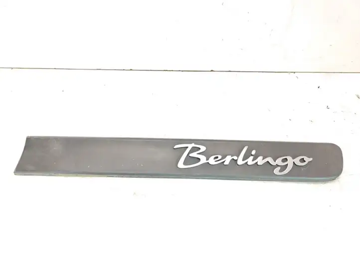Citroen Berlingo (2003 - 2007) 9620953080 Молдинги двери багажника — фото 1