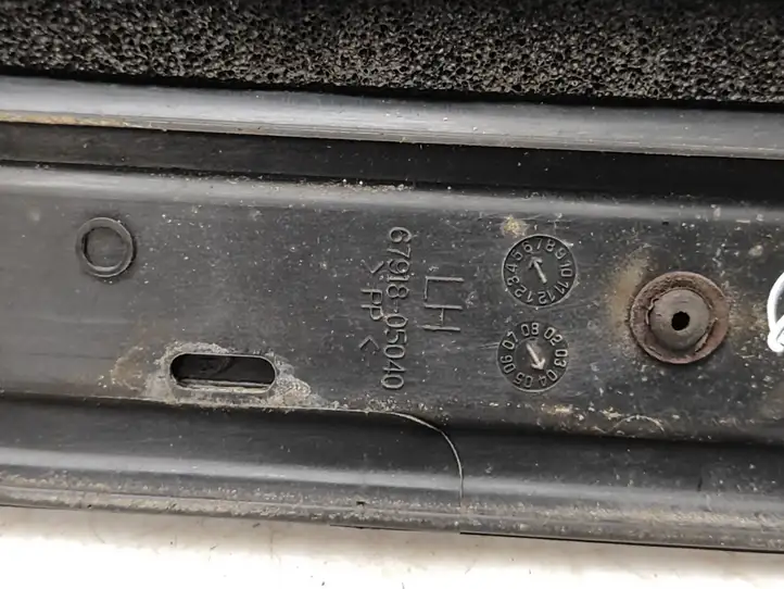 Toyota Avensis T250 (2003 - 2006) 6791805040 Внутренняя отделка заднего порога — фото 7