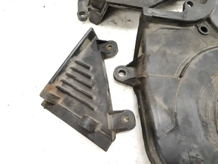 Toyota Avensis T250 (2003 - 2006) 9095001357A Защита ремня ГРМ — фото 2