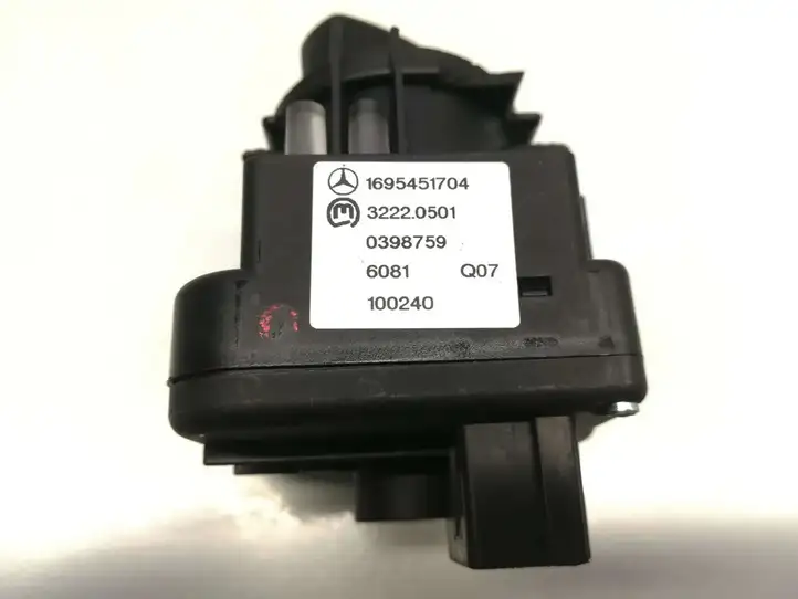 Mercedes-Benz A W169 (2004 - 2012) 1695451704 Включатель фонарей — фото 5